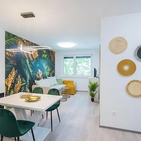 Jungle Apartment